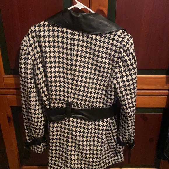 Spring jacket - Picture 2 of 2